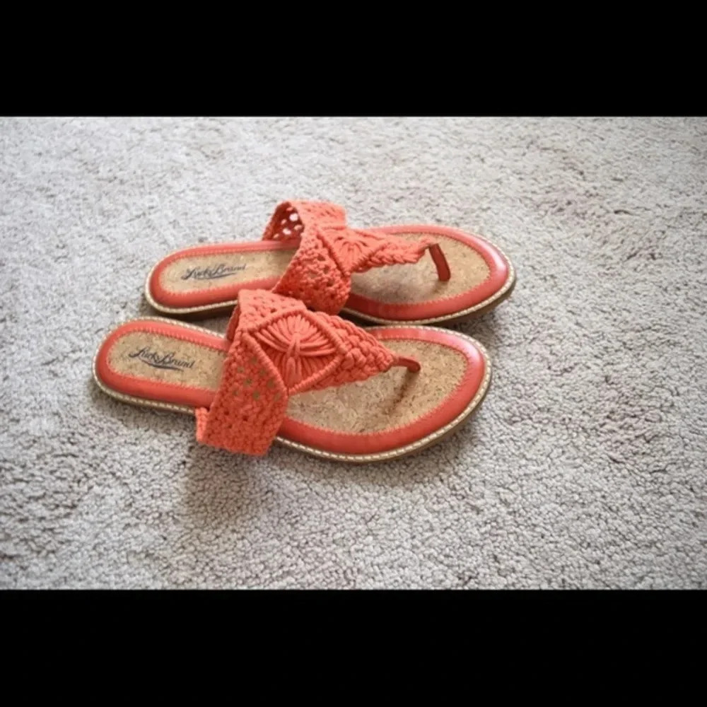 NWOT Lucky brand sandals